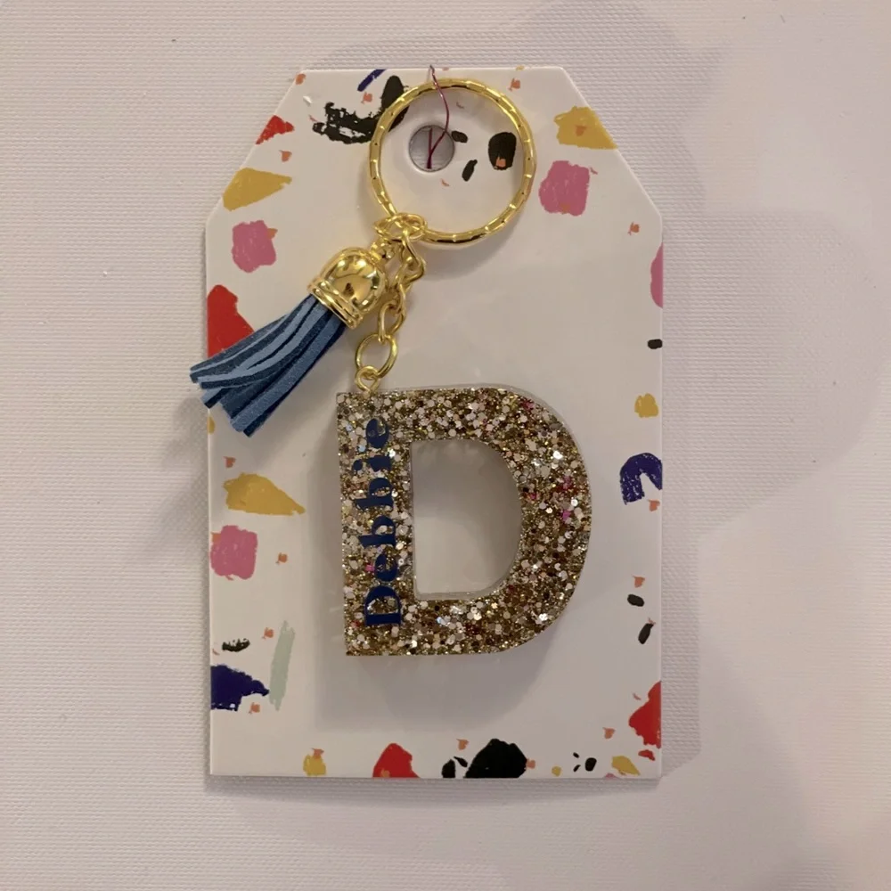 Debbie, letter D glitter‎ resin keychain